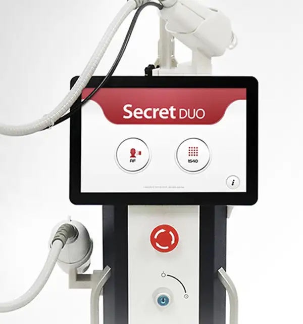 Secret Duo RF Microneedling & Fractional Laser - Prof. Dr. İsmail Küçüker Klinik Cihazı